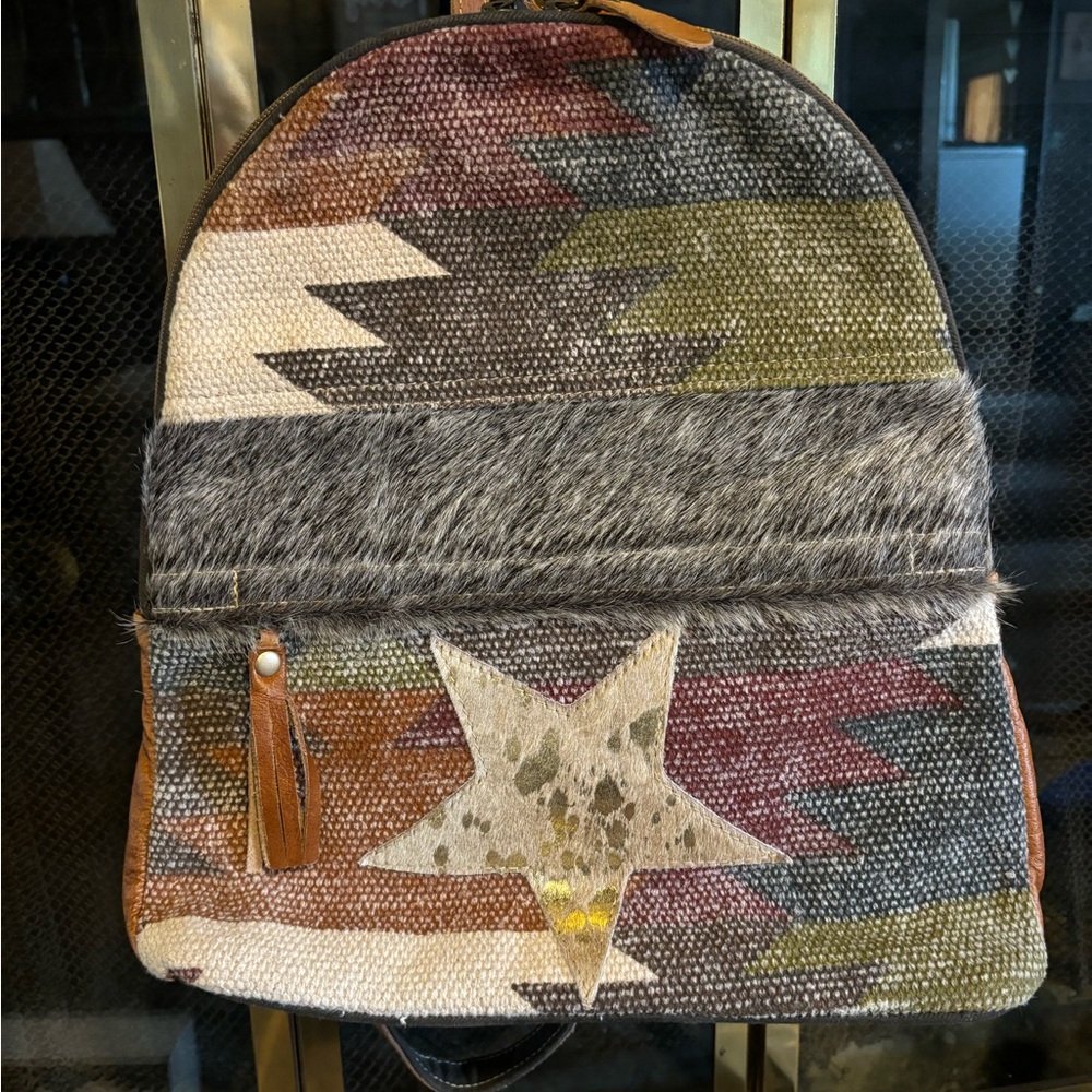 Myra backpack